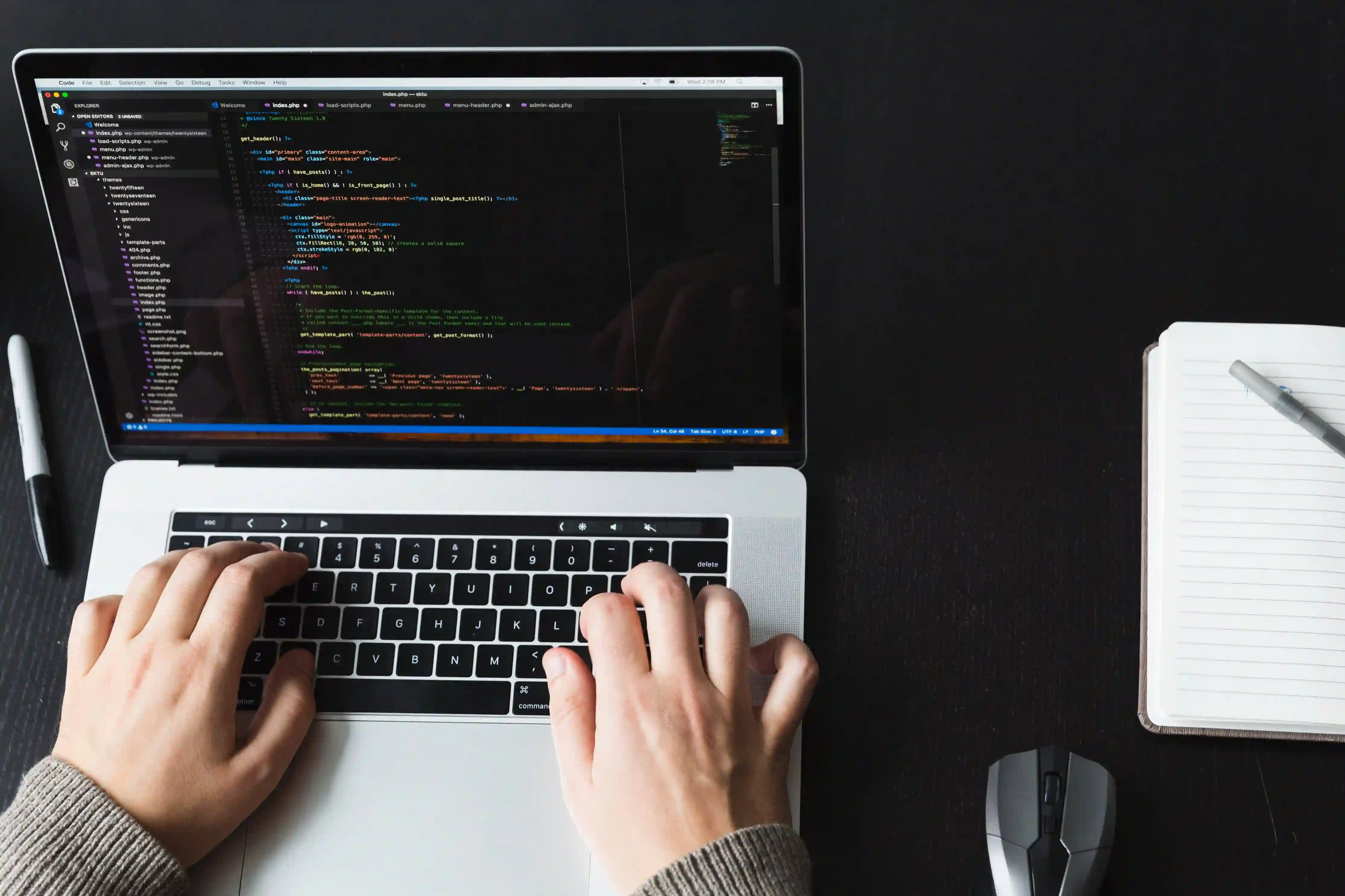 Man coding in PHP